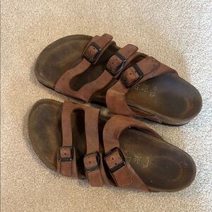 Birkenstock Florida leather size 38; dark brown; gently used